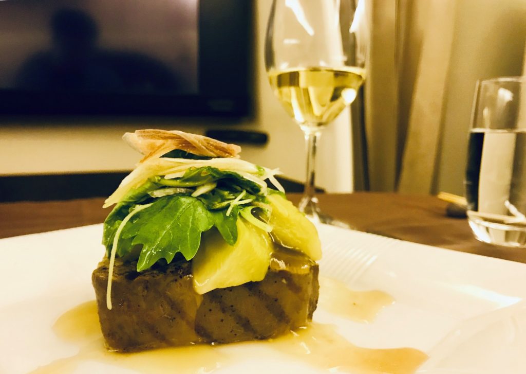 我在 AMD Ryzen 7735HS 上尝试了 Beelink SER6 Pro – 一个非常强大的侏儒